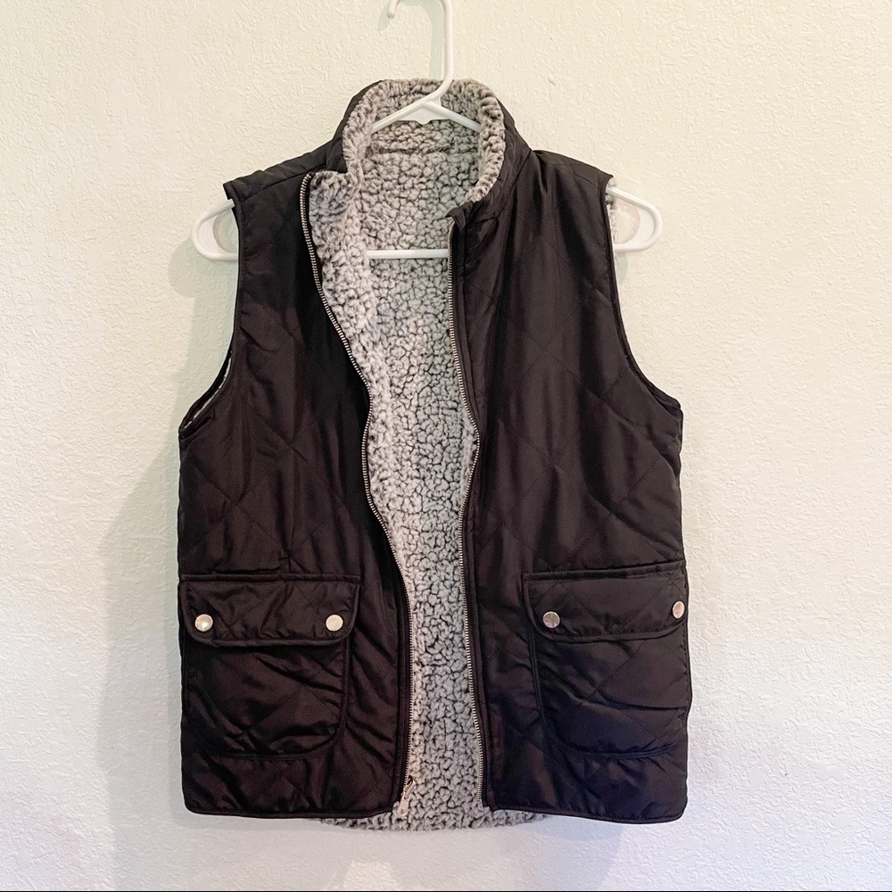 Reversible Sherpa Vest (Size Medium)